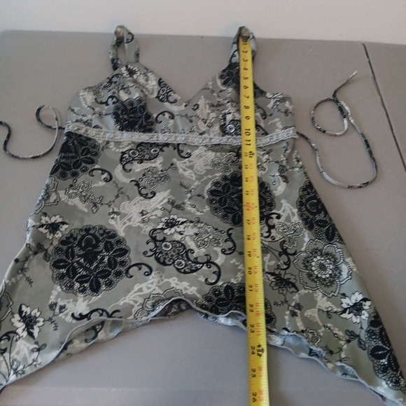 Y2K Babydoll Top Medium Gray Romantic Floral Satin Boho Fairy‎ Grunge Whimsigoth - Picture 13 of 15
